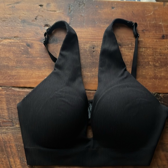 🆕 Seamless padded bra - Picture 3 of 5